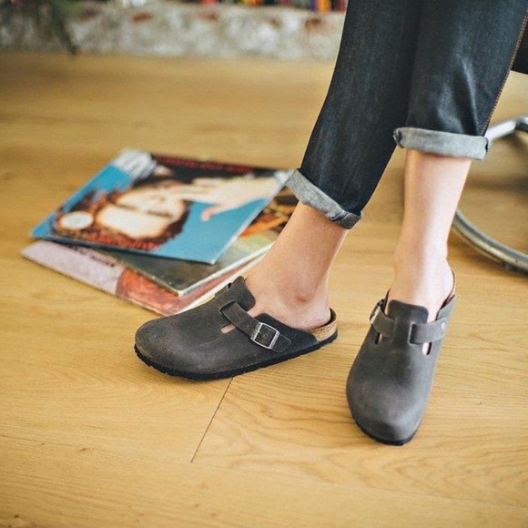 birkenstock boston on feet